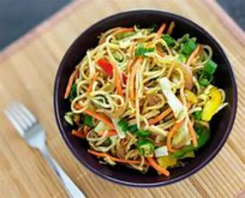 Veg Hakka Noodles